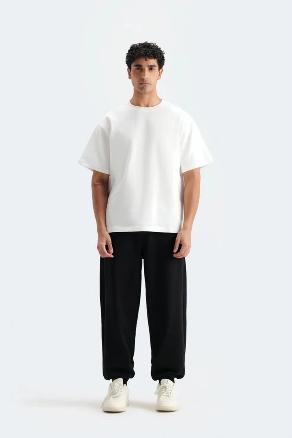 Boxy Essential Tee – Off White